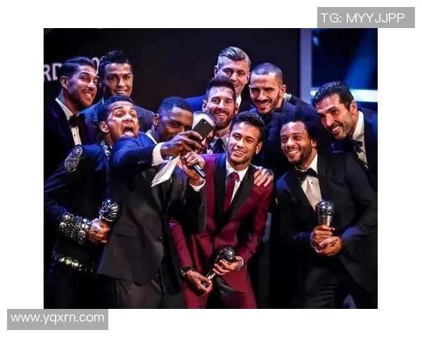 全球足球巨星盘点揭晓16位传奇球员的辉煌成就与影响力 全球足球巨星盘点揭晓16位传奇球员的辉煌成就与影响力